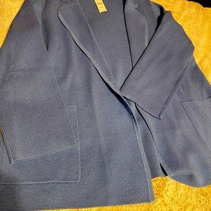 Women’s sweater jacket